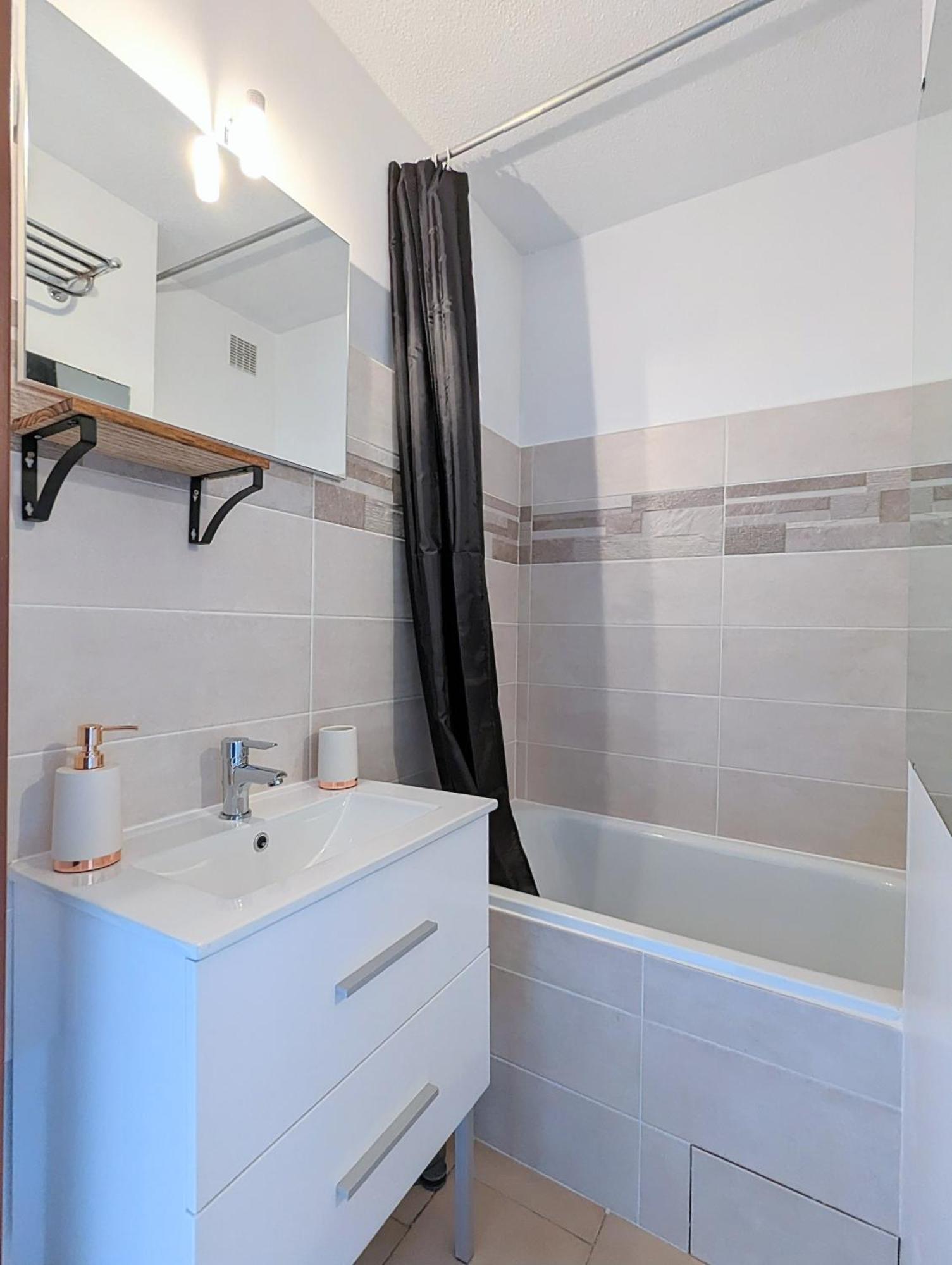 Appartement Au Calme + Parking Агд Екстер'єр фото